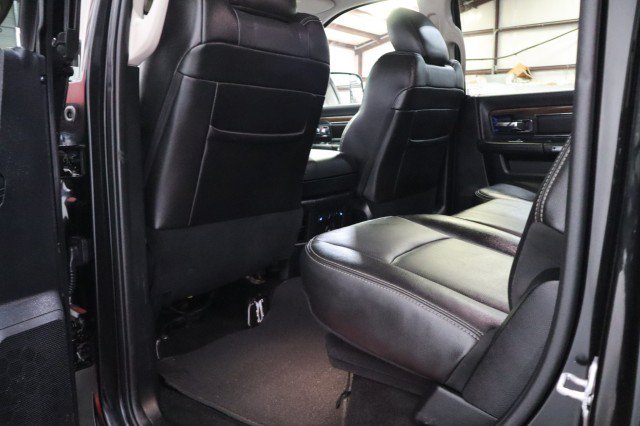 Used 2015 RAM 2500 Laramie w/ Black Appearance Group AWD/4WD image 57