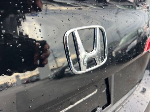 Used 2024 Honda Civic Sport image 28