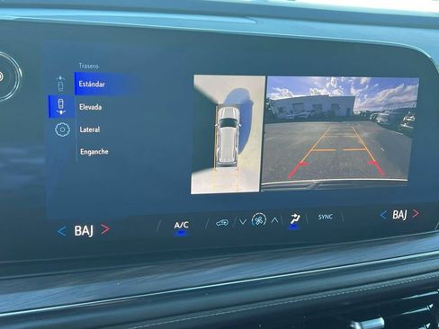 Used 2025 Chevrolet Tahoe LS AWD/4WD image 34