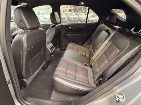 Used 2024 Chevrolet Equinox RS image 41