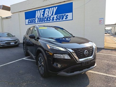 Used 2022 Nissan Rogue SV w/ SV Premium Package AWD/4WD image 1