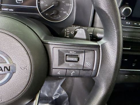 Certified 2021 Nissan Rogue S image 21