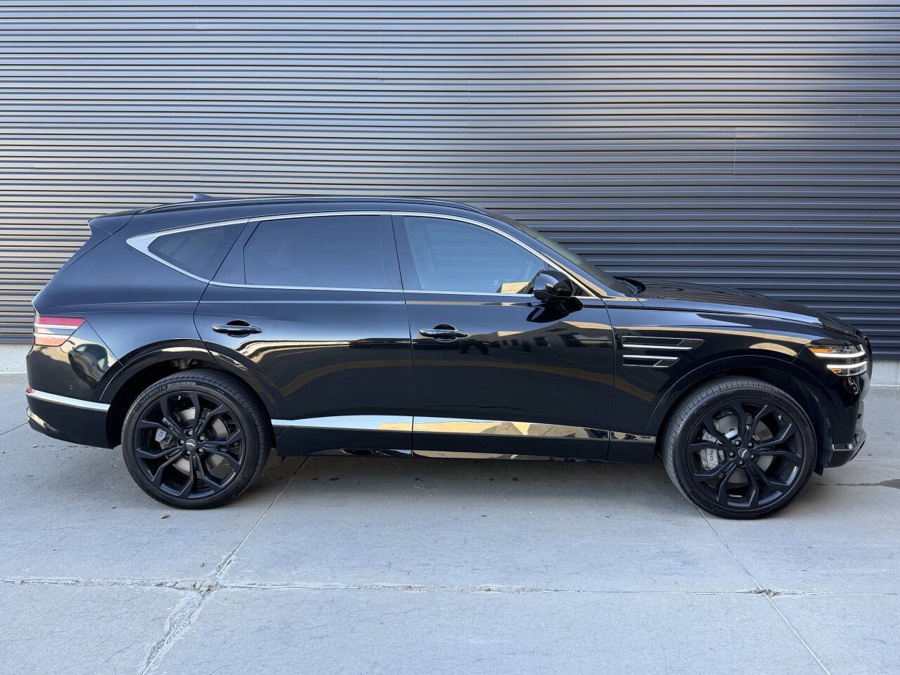 Used 2024 Genesis GV80 3.5T Prestige Signature AWD/4WD image 11