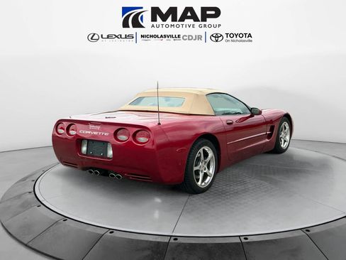 Used 2002 Chevrolet Corvette Convertible w/ Preferred Equipment Group2 RWD image 5