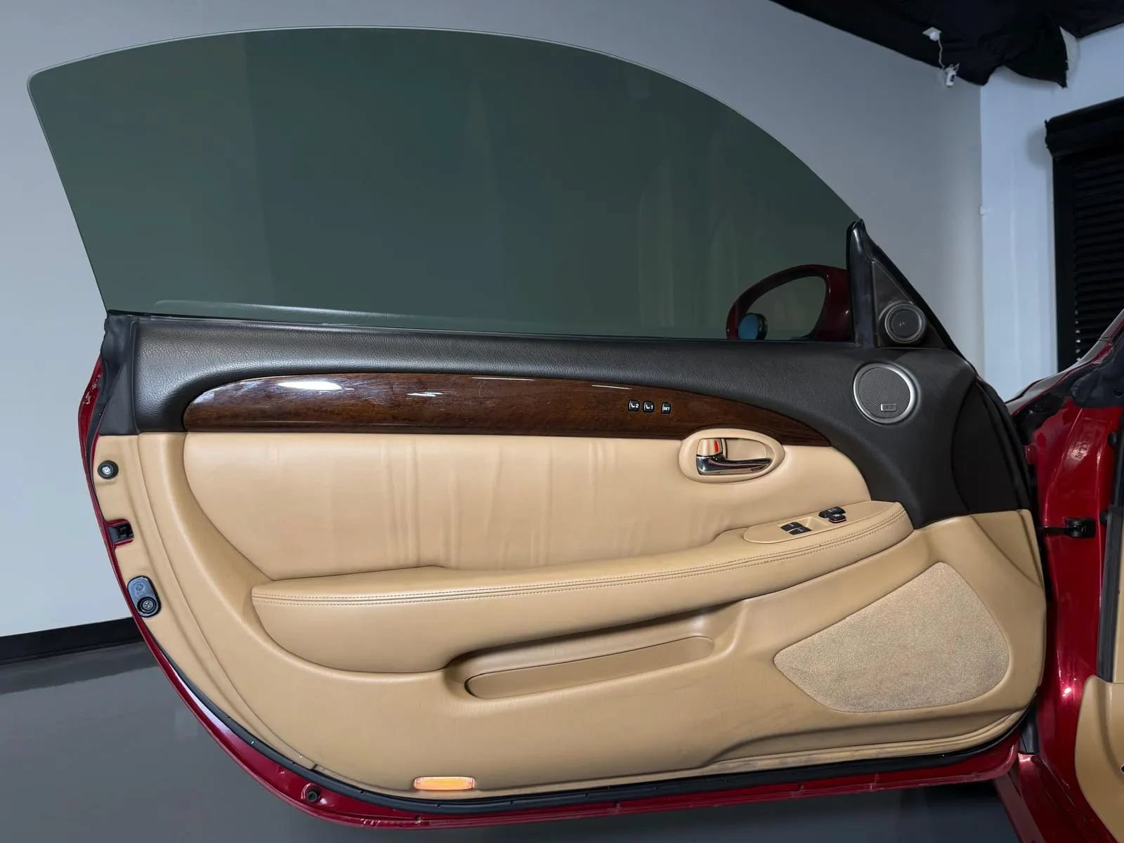 Used 2007 Lexus SC 430 Convertible w/ Preferred Accessory Pkg RWD image 19