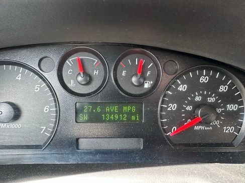 Used 2007 Ford Taurus SEL FWD image 12