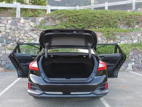 Used 2018 Honda Clarity Plug-In Hybrid image 10