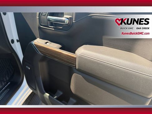 Used 2020 Chevrolet Silverado 1500 RST w/ All-Star Edition AWD/4WD image 36