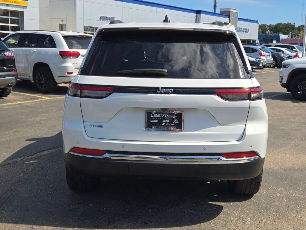 Used 2022 Jeep Grand Cherokee Limited 4xe AWD/4WD image 12