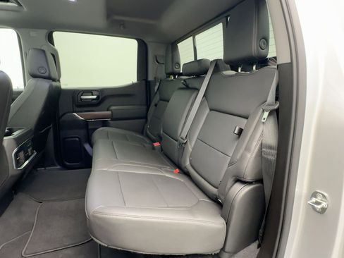 Used 2021 GMC Sierra 1500 SLT w/ SLT Premium Package image 15