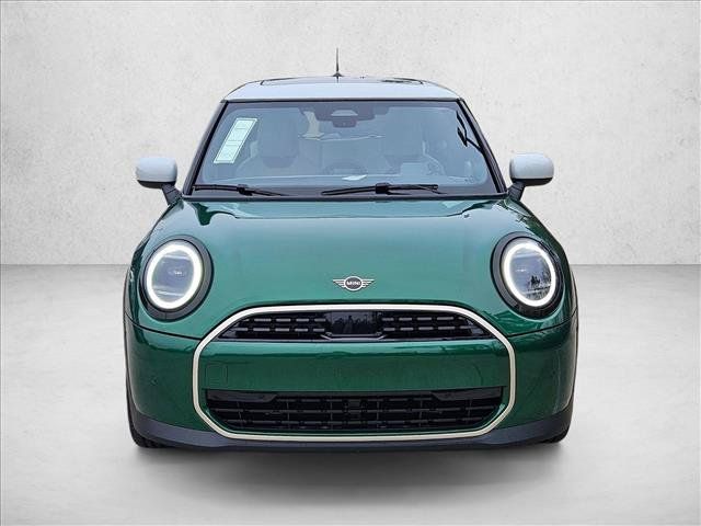 Used 2026 MINI Cooper 2-Door Hardtop FWD image 5