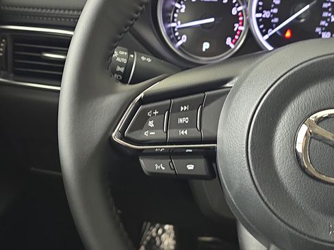 New 2025 MAZDA CX-5 AWD 2.5 S w/ Select Package image 15