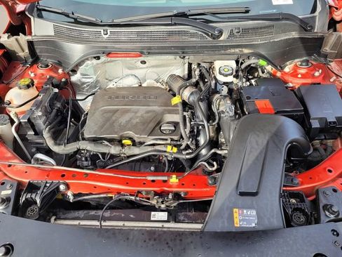 Used 2024 Chevrolet Trax ACTIV w/ Sunroof Package image 30