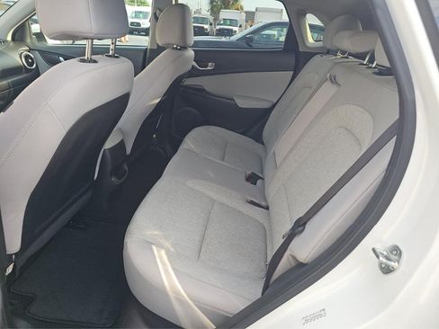 Used 2023 Hyundai Kona SE FWD image 19