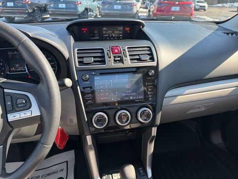 Used 2018 Subaru Forester 2.5i Premium image 16