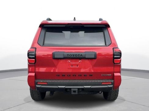 Used 2025 Toyota 4Runner TRD Off-Road Premium image 7