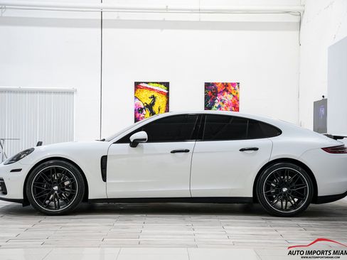 Used 2018 Porsche Panamera image 13