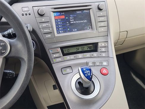 Used 2013 Toyota Prius Two image 16