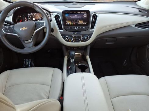 Certified 2024 Chevrolet Malibu LT image 10