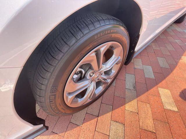Certified 2024 Honda Accord EX image 26