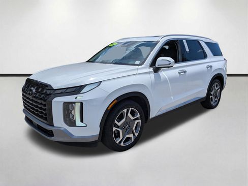 Used 2023 Hyundai Palisade Limited w/ Cargo Package FWD image 8