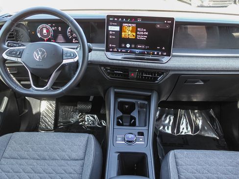 Used 2025 Volkswagen Tiguan S FWD image 14