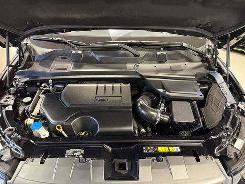Used 2019 Land Rover Discovery Sport HSE AWD/4WD image 22