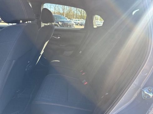 Used 2023 Honda HR-V Sport image 11