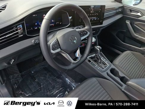 Certified 2025 Volkswagen Jetta S image 16