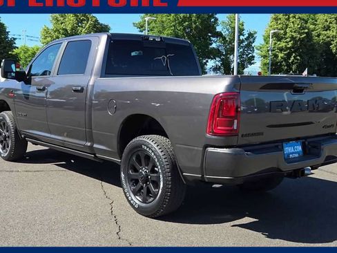 New 2026 RAM 3500 Laramie AWD/4WD image 6