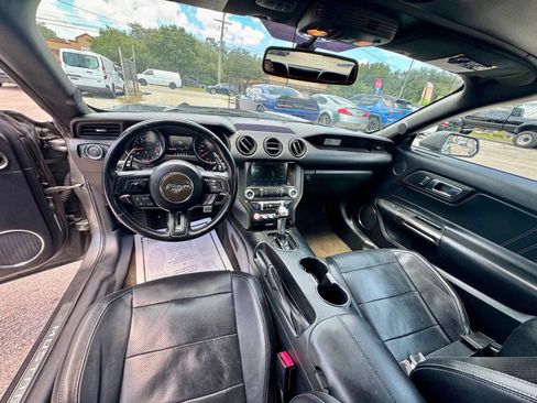 Used 2016 Ford Mustang Premium RWD image 17