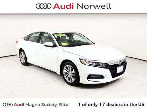 Used 2019 Honda Accord LX image 1
