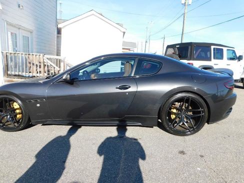 Used 2016 Maserati GranTurismo Sport image 9