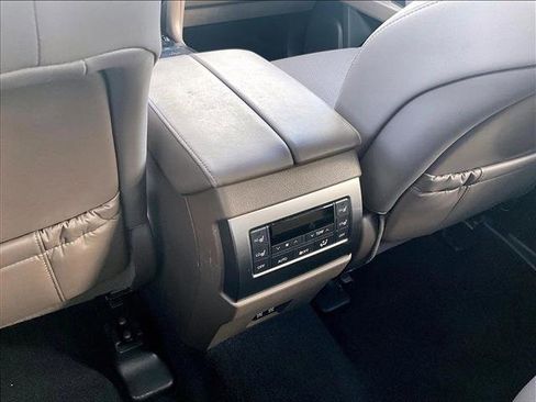 Used 2023 Lexus GX 460 Premium image 23