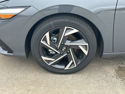 New 2026 Hyundai Elantra Limited