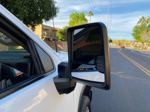 Used 2024 Chevrolet Silverado 2500 Custom w/ Custom Convenience Package image 10