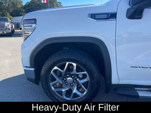 Used 2023 GMC Sierra 1500 SLT w/ SLT Premium Plus Package image 11