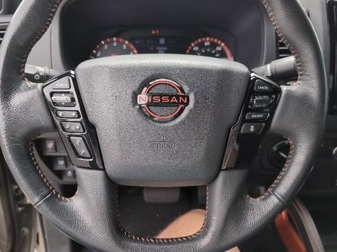 Used 2023 Nissan Frontier PRO-4X w/ Technology Package image 9