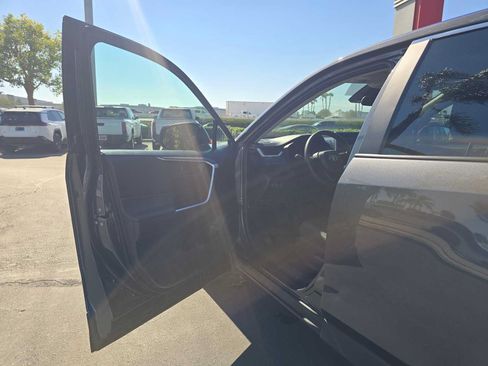 Used 2025 Toyota RAV4 LE FWD image 21