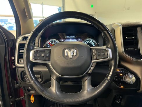 Used 2020 RAM 1500 Laramie image 11