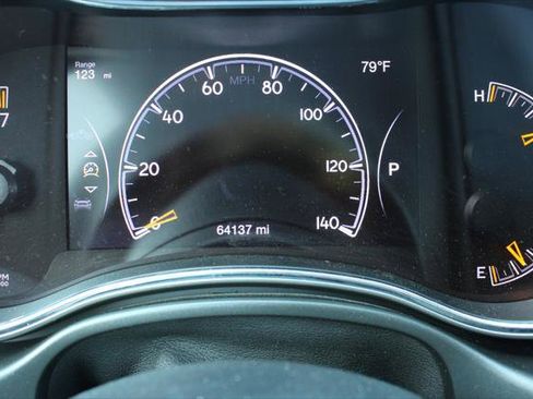 Certified 2020 Jeep Grand Cherokee Limited AWD/4WD image 32
