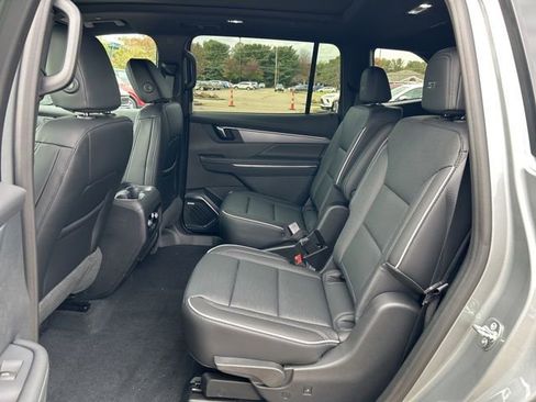 New 2026 Buick Enclave Sport Touring w/ Power Package image 39