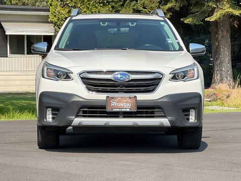 Used 2021 Subaru Outback Touring image 10