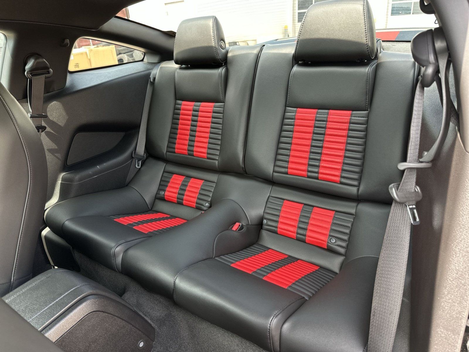 Used 2013 Ford Mustang Shelby GT500 RWD image 24