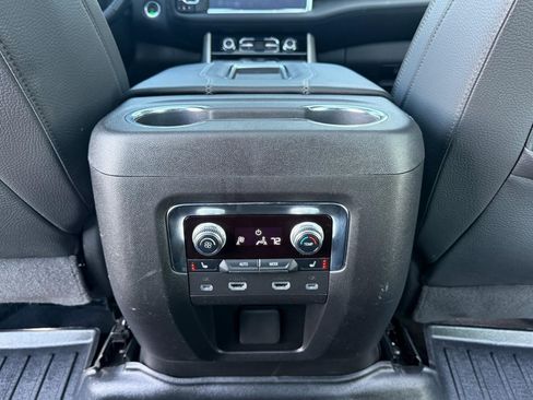 Used 2023 GMC Yukon Denali w/ Denali Reserve Package AWD/4WD image 32