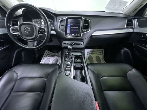Used 2018 Volvo XC90 T6 Momentum w/ Convenience Package image 18
