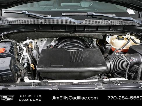 Used 2021 Chevrolet Tahoe RST w/ Luxury Package image 39