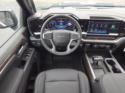 New 2026 Chevrolet Silverado 1500 LT Trail Boss w/ LT Trail Boss Premium Package AWD/4WD image 31