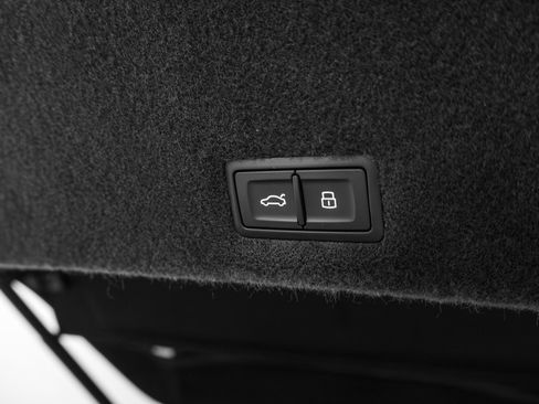 Used 2023 Lamborghini Urus Performante image 52