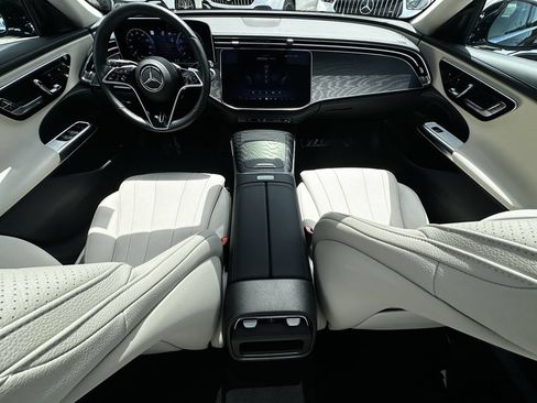 Certified 2025 Mercedes-Benz E 350 Sedan image 26